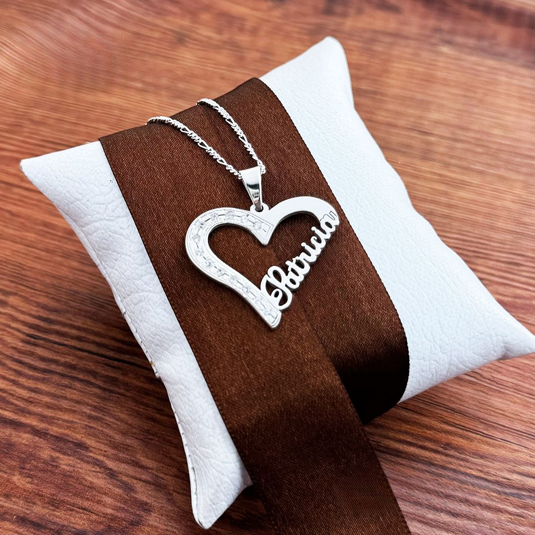 COLLAR CORAZON CON BRILLANTES