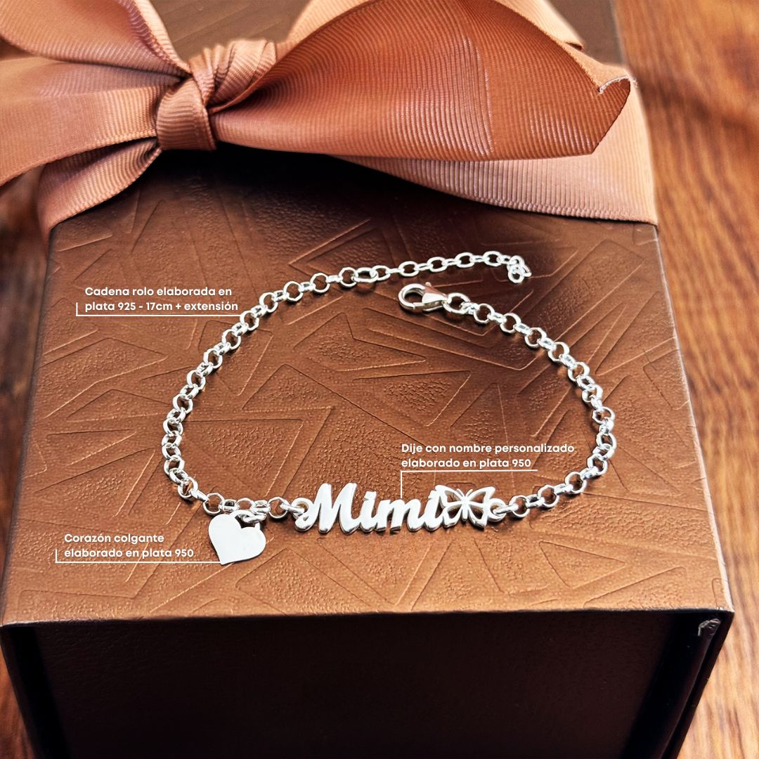 PULSERA NOMBRE MARIPOSA Y CORAZON