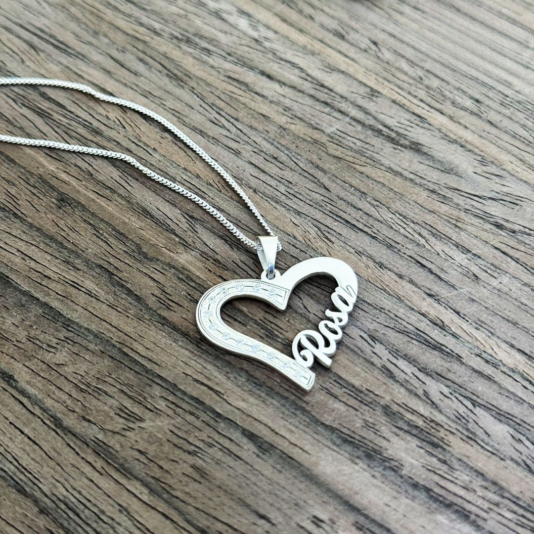 COLLAR CORAZON CON BRILLANTES