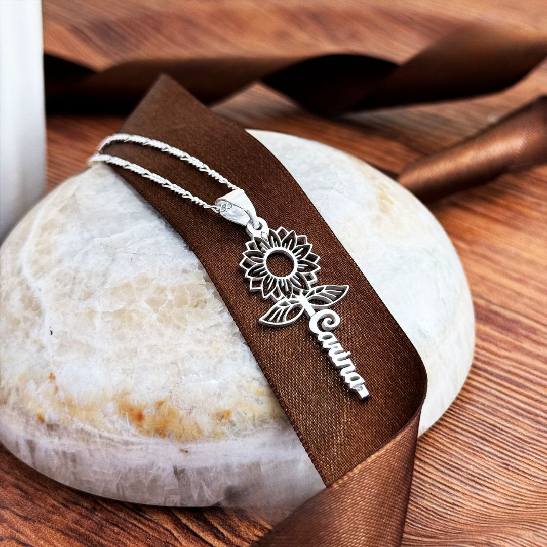 COLLAR GIRASOL + NOMBRE