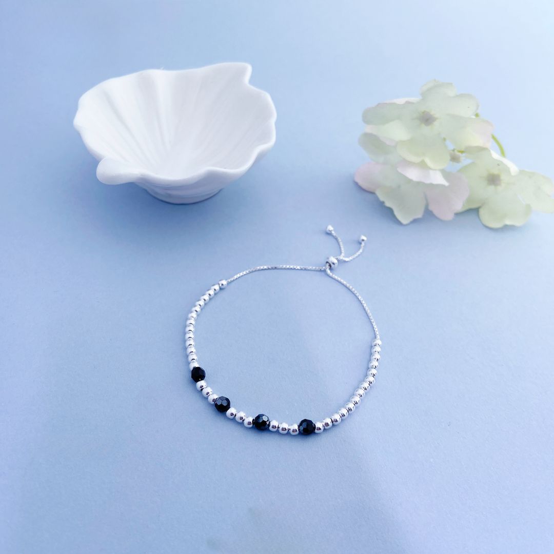 PULSERA CON PIEDRAS