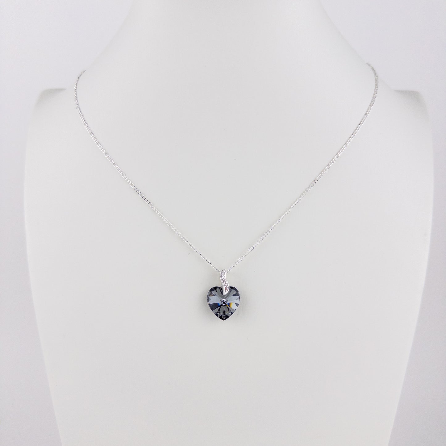 COLLAR CORAZÓN - MERLINA