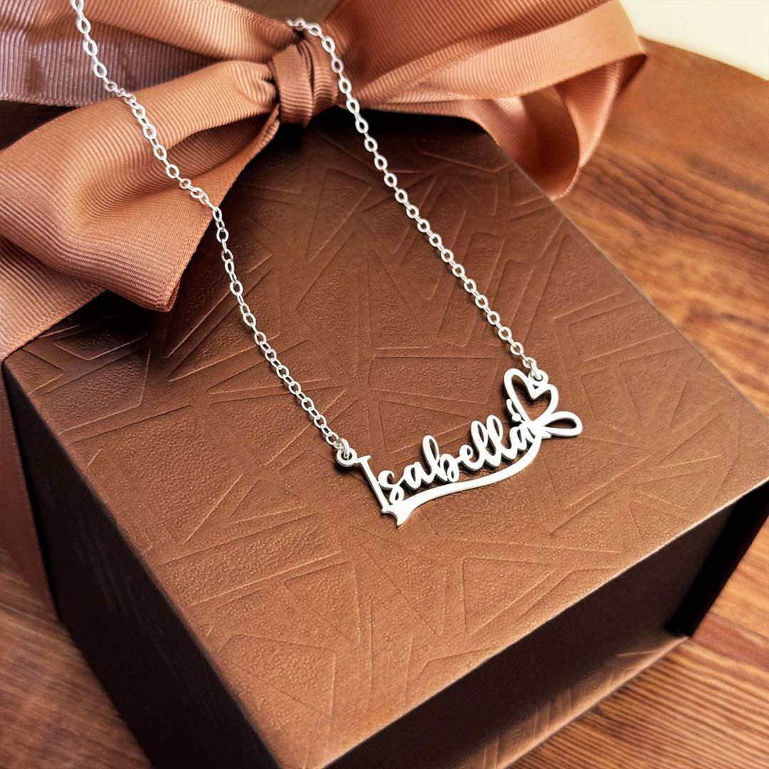 COLLAR NOMBRE + CORAZON