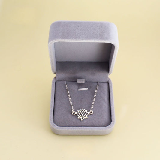 COLLAR MINI FLOR DE LOTO