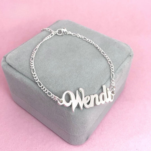 PULSERA CON NOMBRE